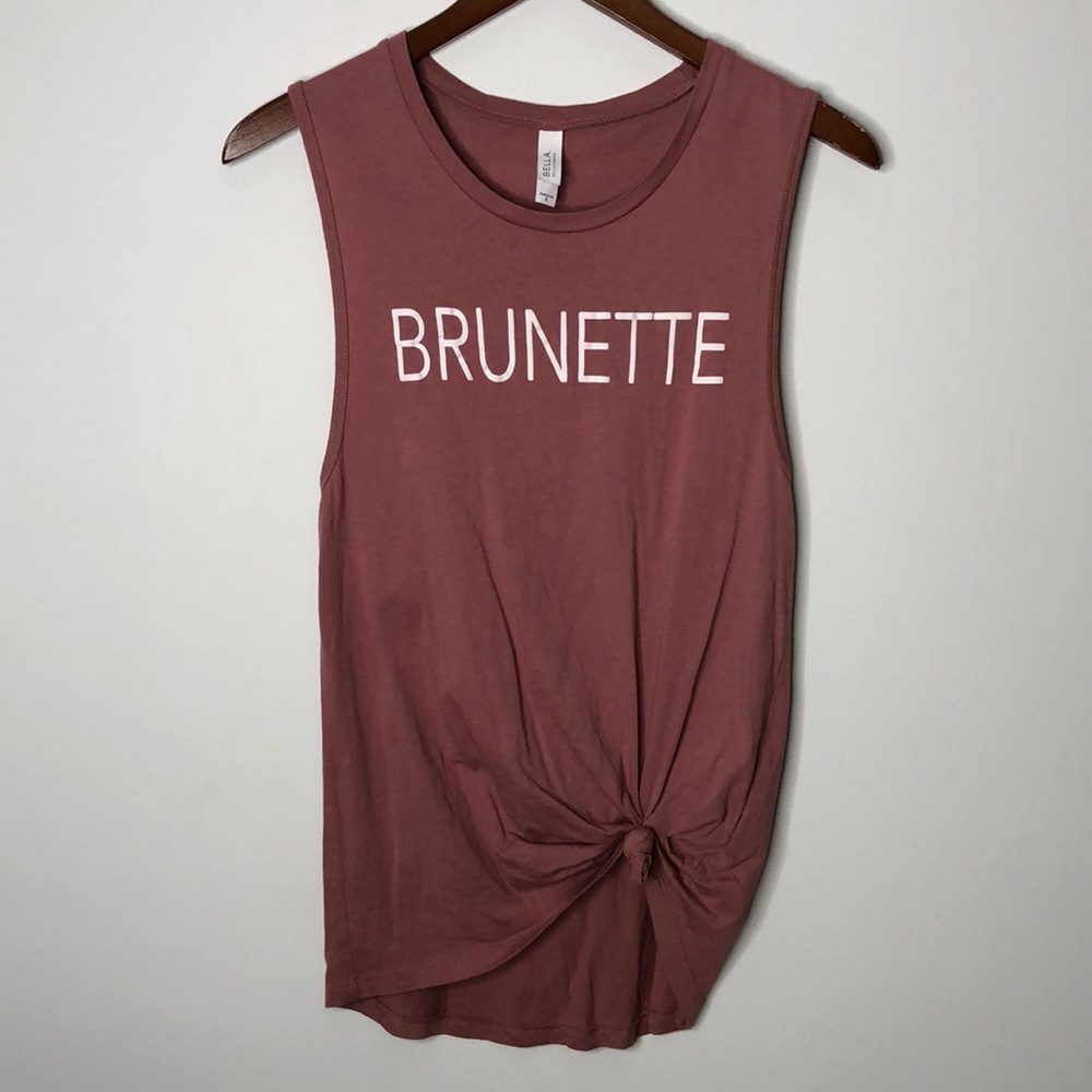 Sleeveless Knot Front Graphic Tank Pink Size S